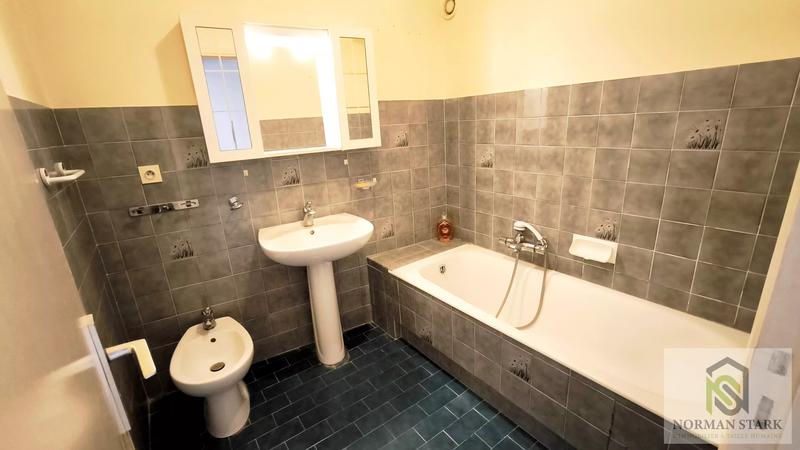 Appartement - 80 m² - 3 pièces