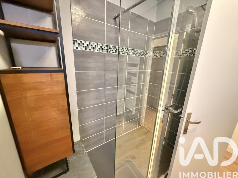Appartement - 77 m² - 2 pièces