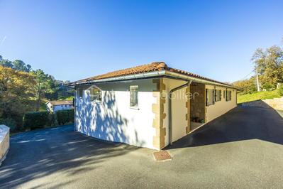 Maison - 158 m² - 5 pièces