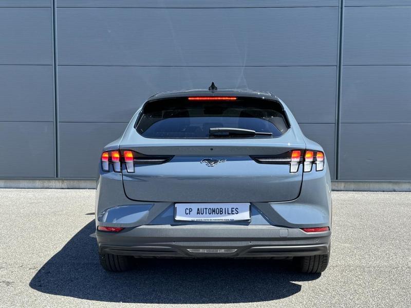 Ford Mustang Mach-E 76 Kw 269 Ch Standard Range / Pack Techno Plus Bleu Vapor