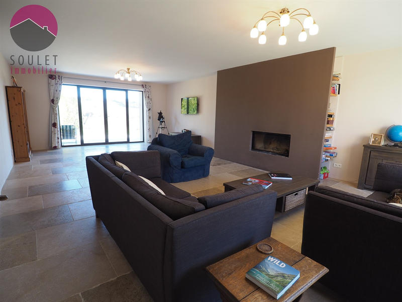 Mas - 575 m² - 15 pièces