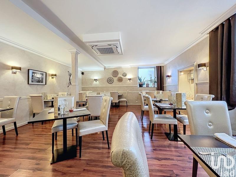 Local commercial - 180 m²