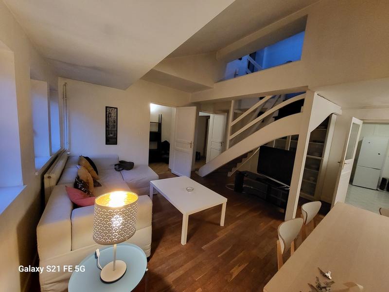 Appartement - 111 m² - 5 pièces