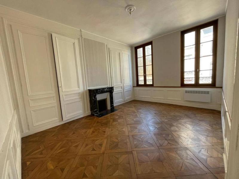 Maison - 175 m² - 7 pièces