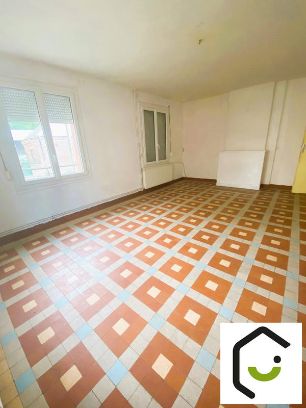 Maison - 80 m² - 5 pièces