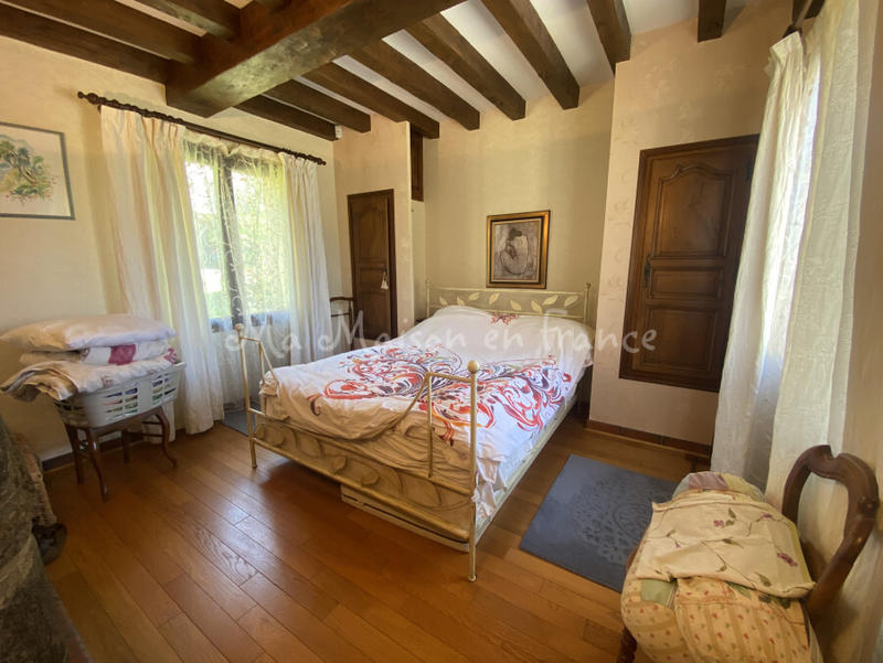 Maison - 156 m² - 8 pièces