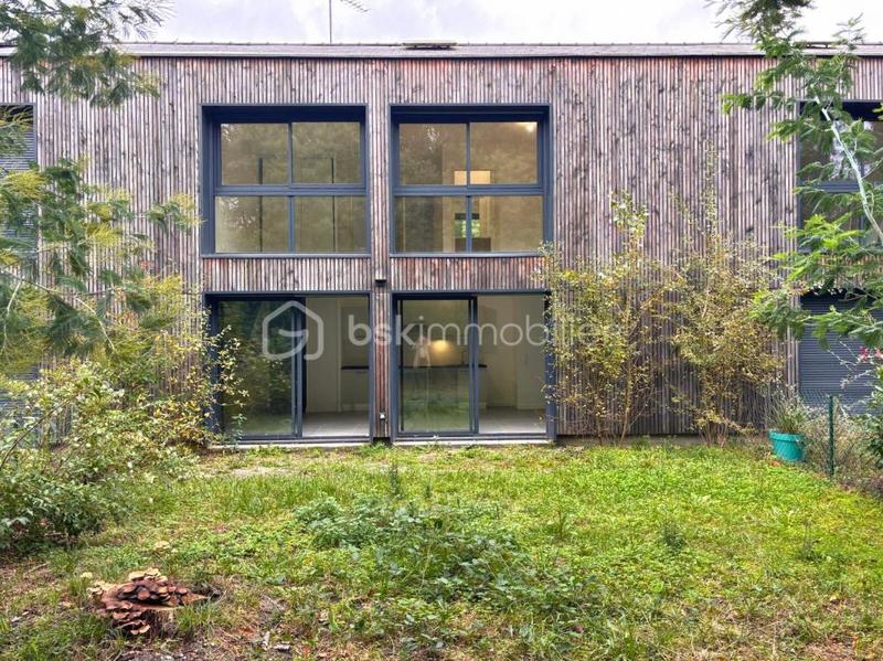 Maison - 113 m² - 5 pièces