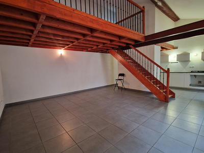 Appartement - 63 m² - 2 pièces