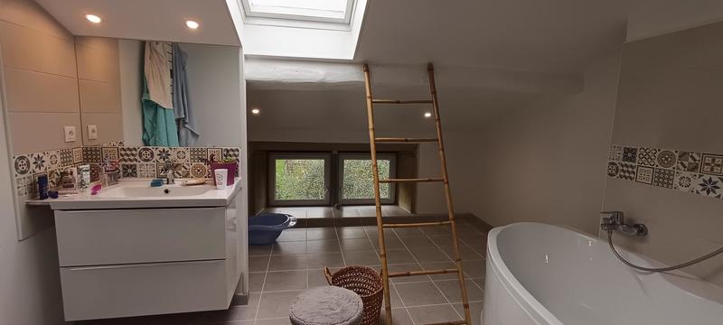 Maison - 232 m² - 8 pièces