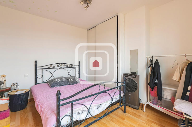 Maison - 86 m² - 5 pièces