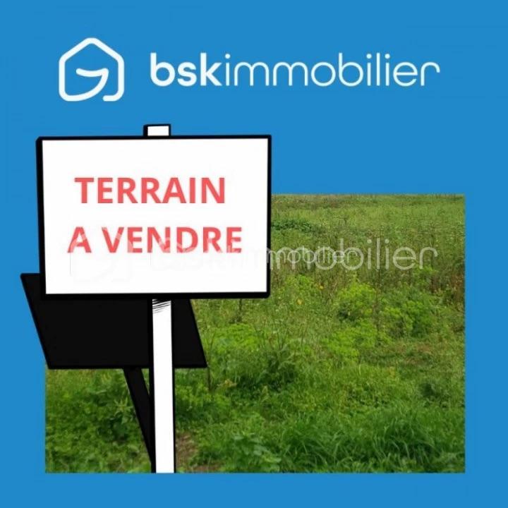 Terrain constructible - 1 000 m²