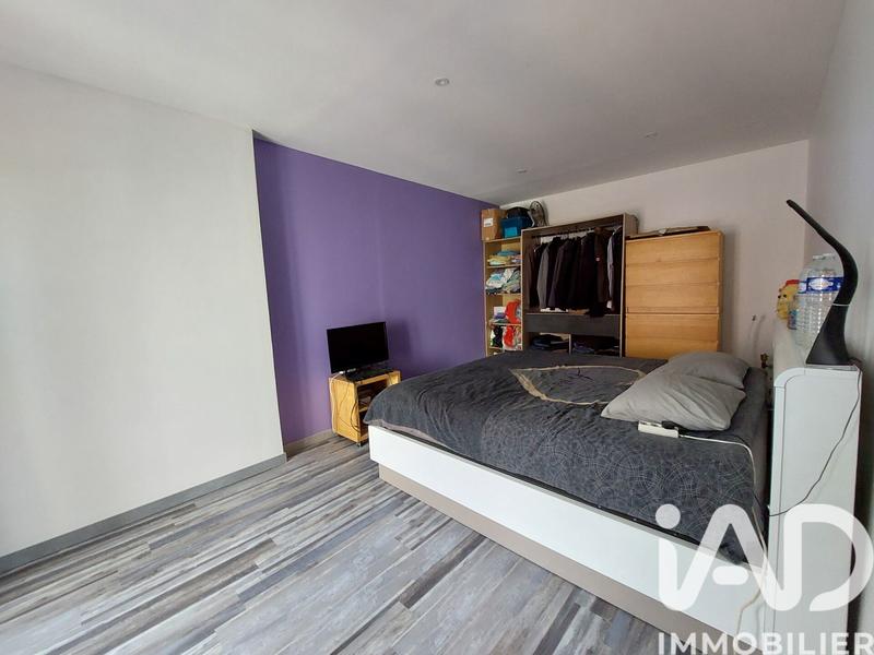 Maison - 185 m² - 10 pièces