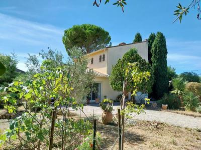 Villa - 107 m² - 5 pièces