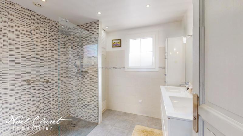 Maison - 130 m² - 4 pièces