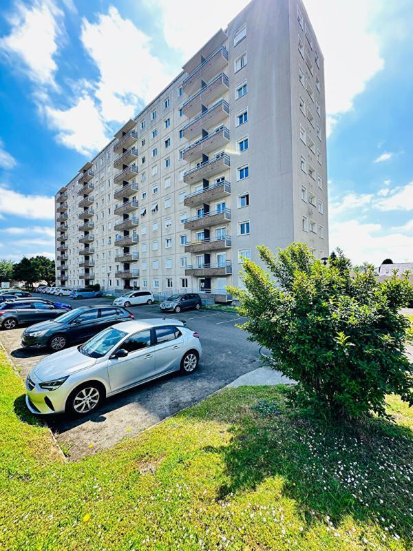 Appartement - 76 m² - 5 pièces