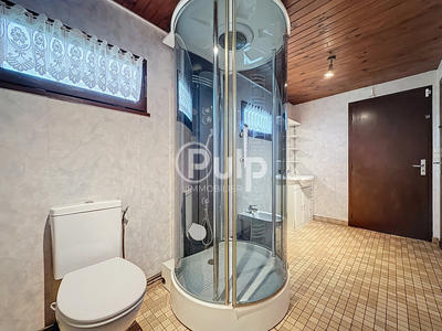 Maison - 99 m² - 5 pièces