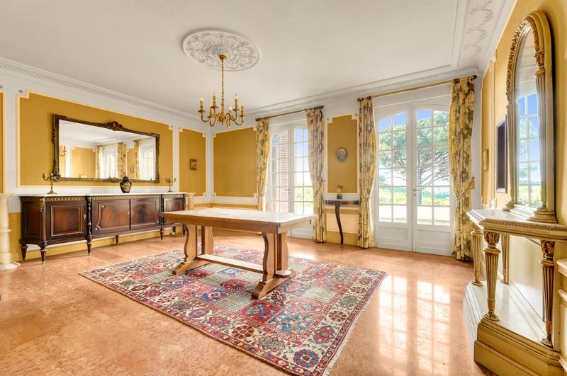 Ferme - 525 m² - 10 pièces