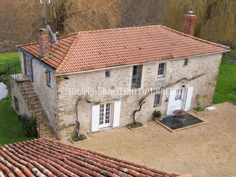 Maison ancienne - 140 m² - 5 pièces