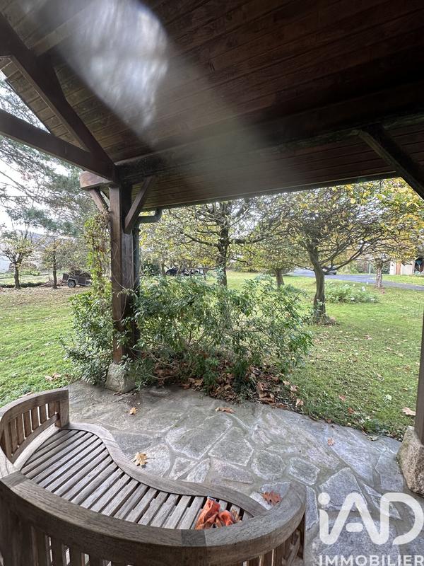 Maison - 268 m² - 9 pièces