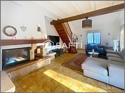 Maison - 136 m² - 5 pièces