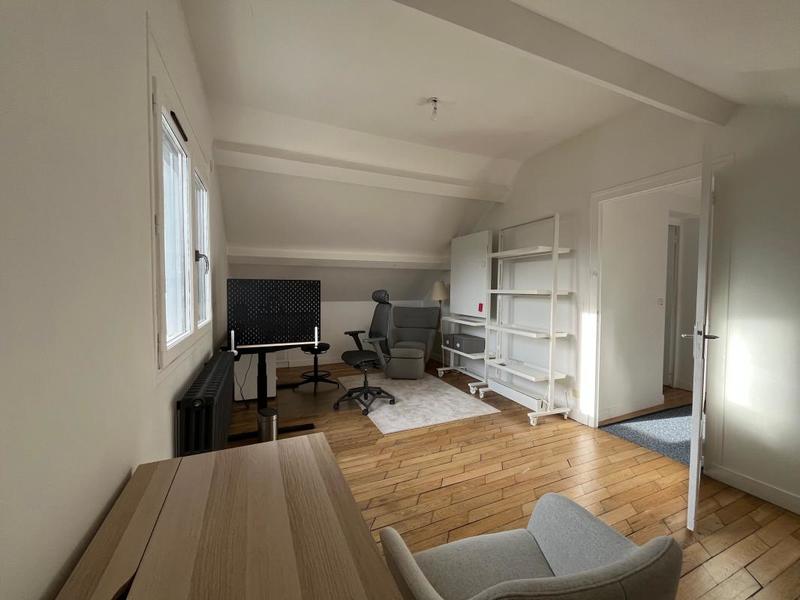 Maison - 161 m² - 6 pièces