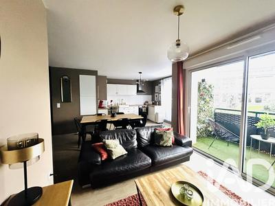 Appartement - 82 m² - 4 pièces