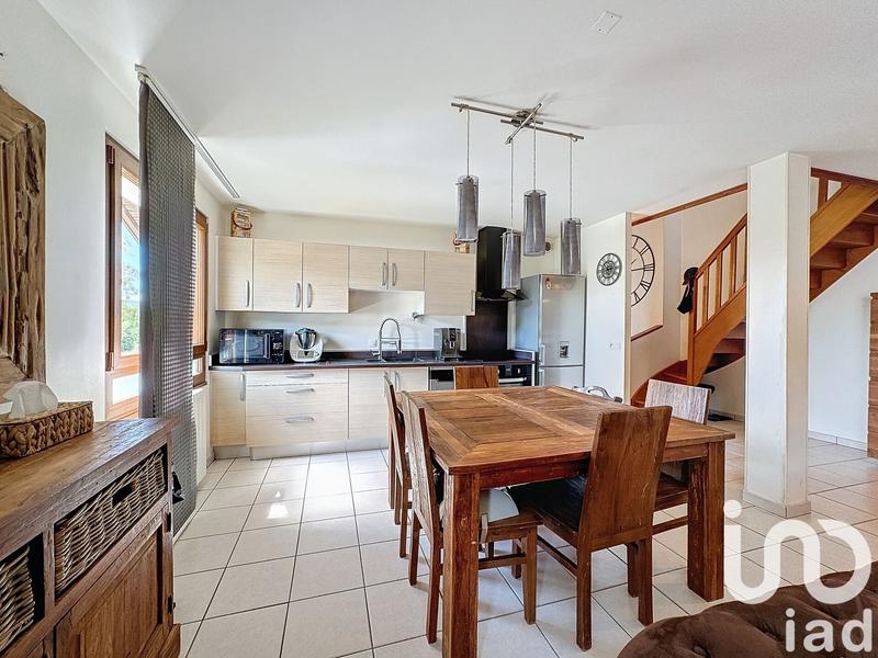 Duplex - 92 m² - 4 pièces