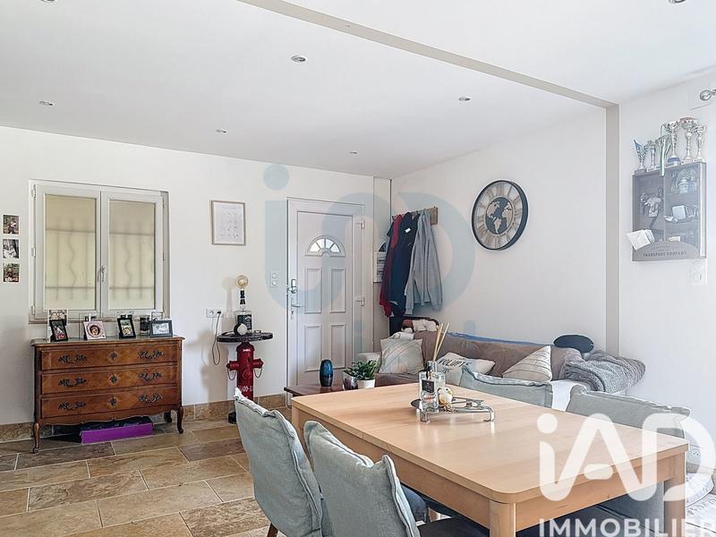 Maison - 250 m² - 7 pièces