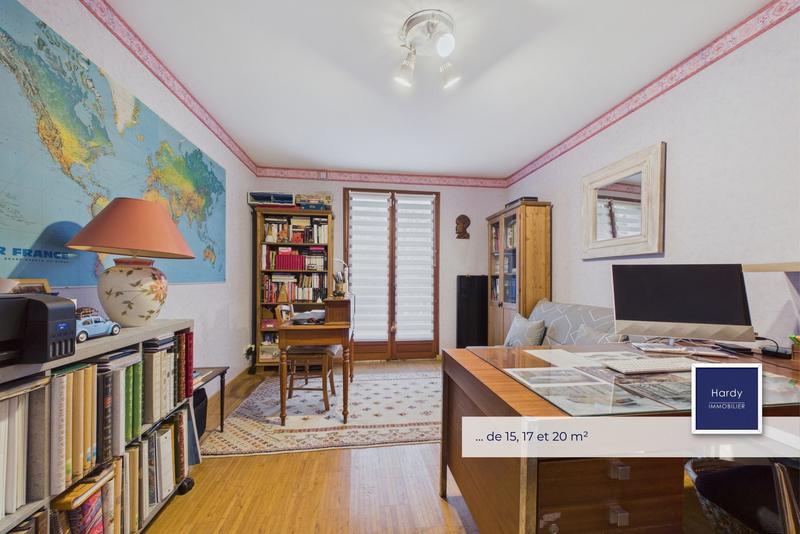 Maison - 140 m² - 5 pièces