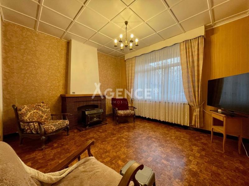 Maison - 93 m² - 5 pièces