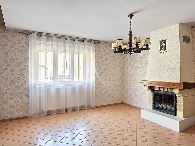 Maison - 92 m² - 5 pièces