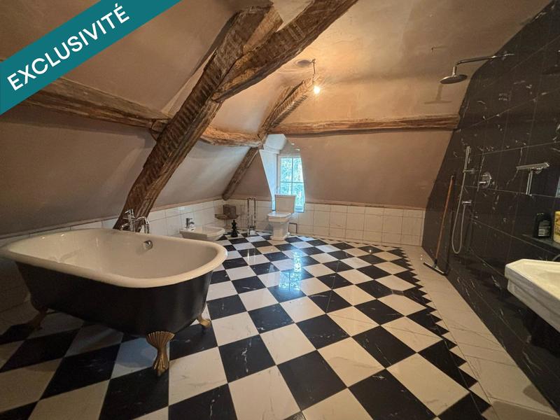 Propriété - 424 m² - 15 pièces