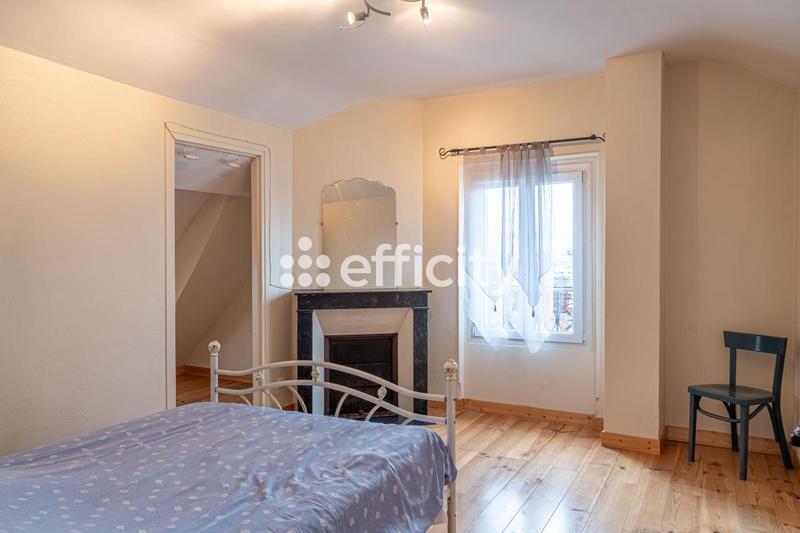 Maison - 100 m² - 6 pièces