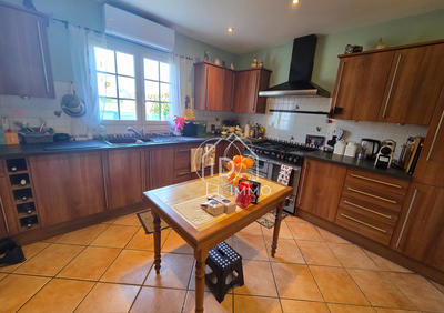 Maison - 168 m² - 5 pièces