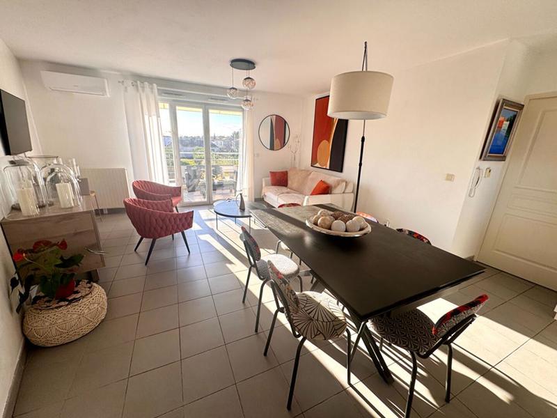 Appartement - 61 m² - 3 pièces
