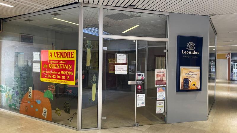 Local commercial - 81 m²