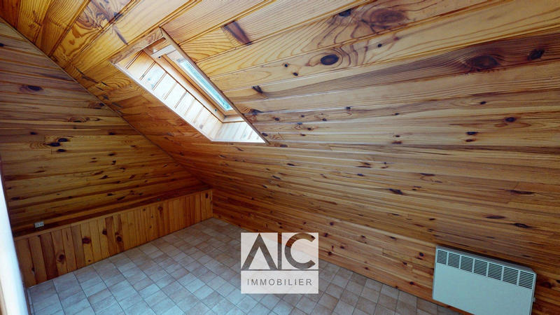 Maison - 85 m² - 4 pièces