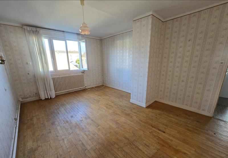 Maison traditionnelle - 125 m² - 6 pièces