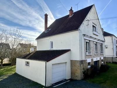 Maison - 198 m² - 11 pièces