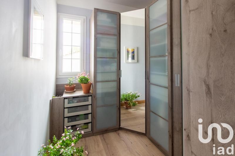 Maison - 200 m² - 7 pièces