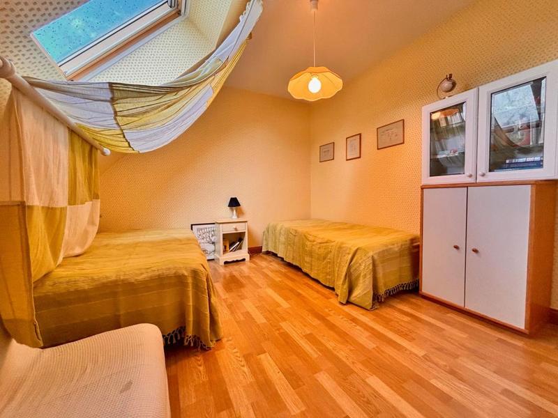 Maison - 111 m² - 5 pièces