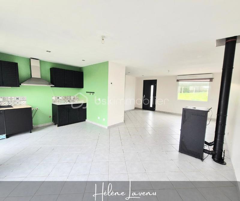 Maison - 80 m² - 4 pièces