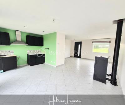 Maison - 80 m² - 4 pièces