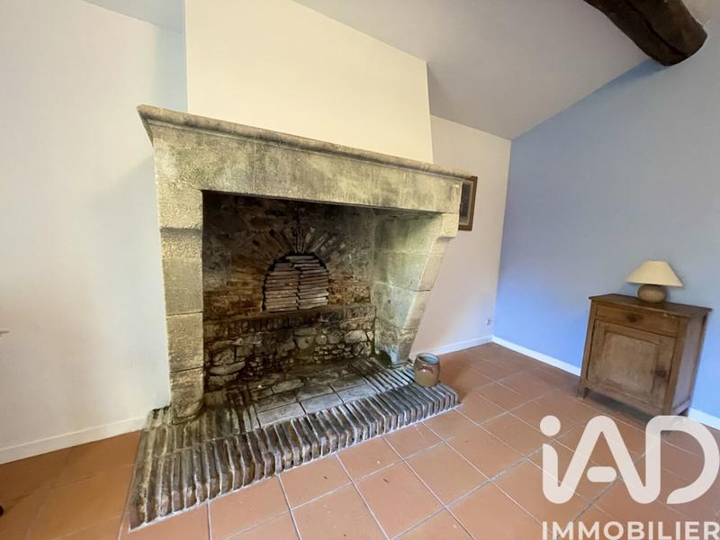 Maison - 471 m² - 13 pièces