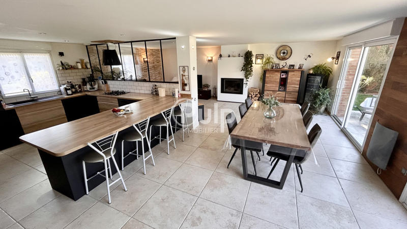 Pavillon - 148 m² - 6 pièces