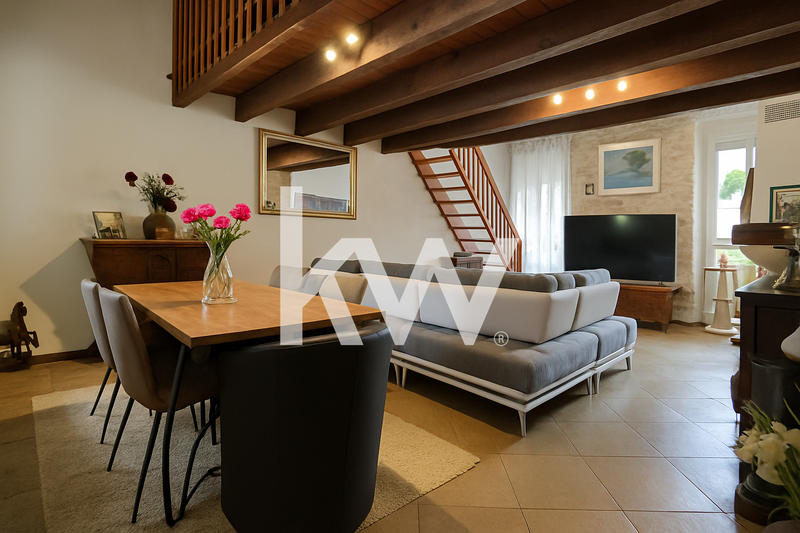 Maison de village - 94 m² - 4 pièces