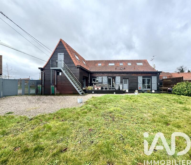 Maison - 188 m² - 6 pièces