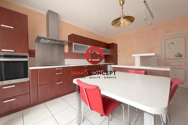 Maison - 131 m² - 4 pièces