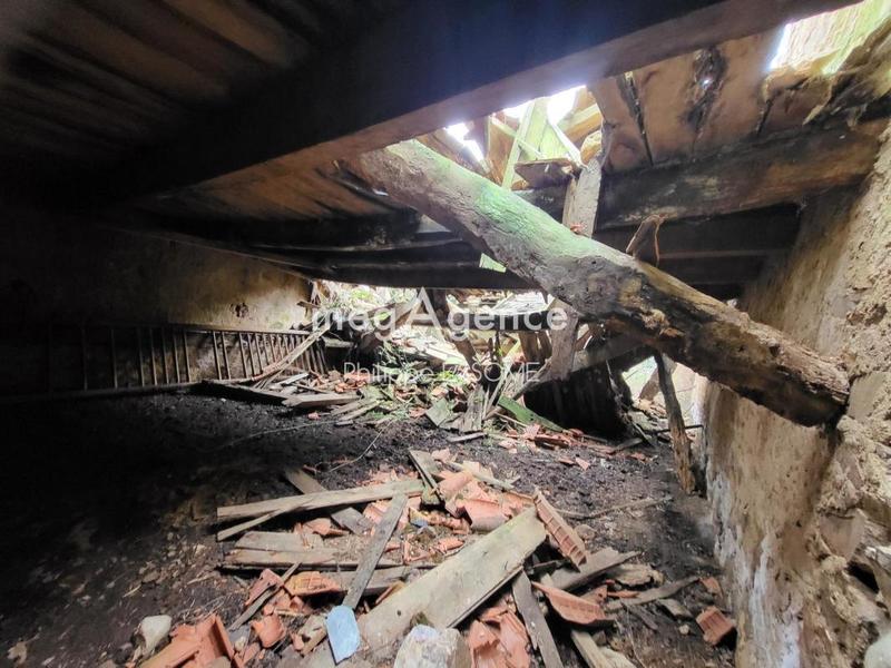 Grange - 170 m² - 1 pièce