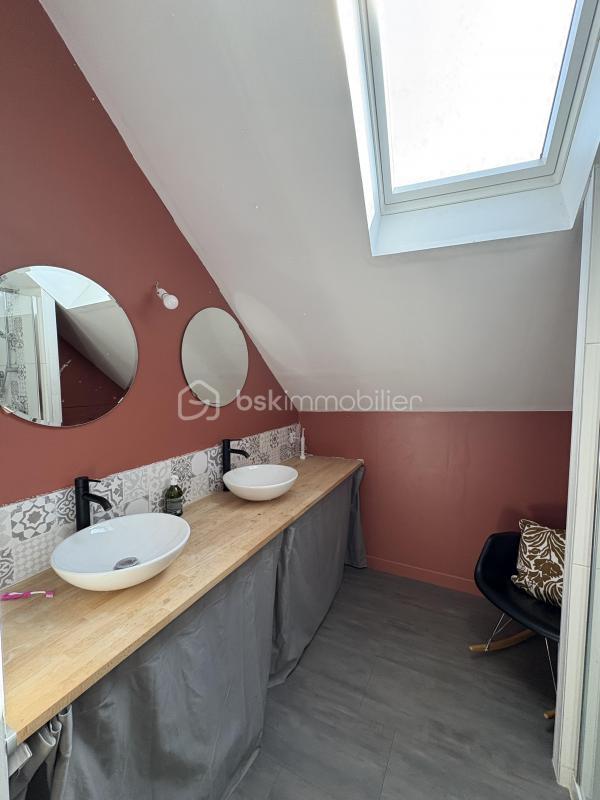 Maison - 110 m² - 4 pièces